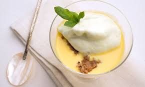 She is the sister of karlos arguiñano and began working for him in his restaurant and television shows. Receta De Natillas Con Merengue De Lima Y Crumble De Avellana Eva Arguinano Natillas Postres De Natillas Recetas Con Nata