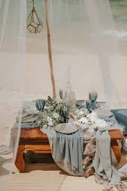 Check spelling or type a new query. 13 Fun Summer Rehearsal Dinner Ideas To Kick Off Your Wedding Weekend Junebug Weddings