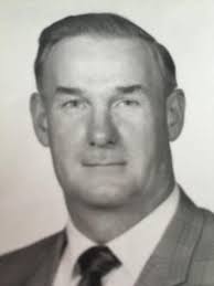 An article about Robert Meier, passing away. Robert's great great  grandfather is my 3x great grandfather. Thees Heyen Busboom. It's never  'fun' finding these articles of losing someone early, but they are