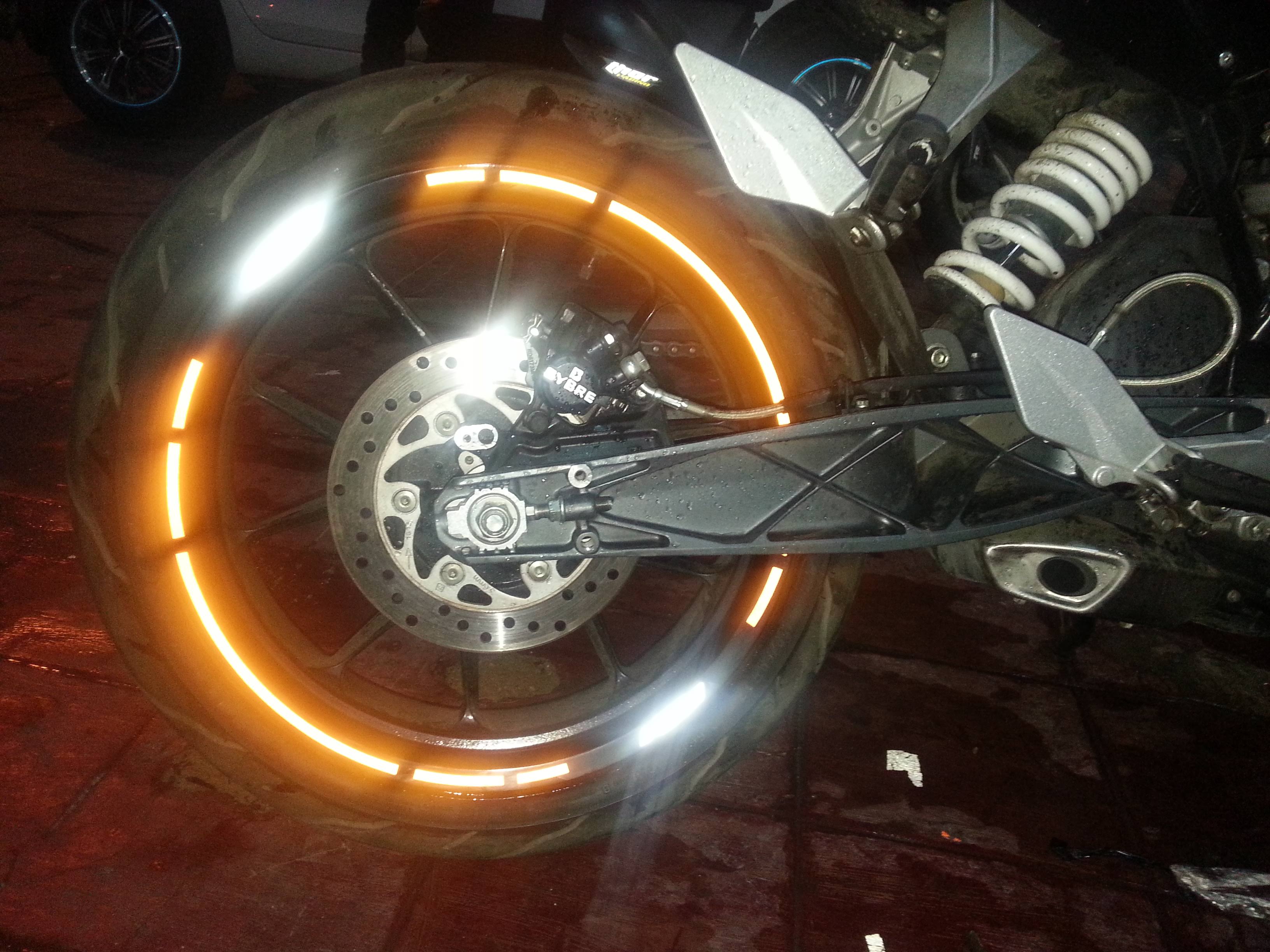 bike wheel sticker product image
