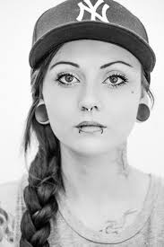 Stranger 070/100 JENNY