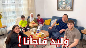 يمتلك خالد مقداد بيت فخم جدا في دولة الكويت، ولكنه لا يقيم به وهذا كما ذكرنا سابقا أنه يقيم في السعودية وفقة عائلته، ولكنه يقوم بزيارته في بعض الأوقات إما أيام العطل أو بهذف منقشة بعض أعمال قناة طيور الجنة الفضائية بدولة الكويت. Ø§Ù„ÙˆÙ„ÙŠØ¯ Ù…Ù‚Ø¯Ø§Ø¯ Al Waleed Miqdad Facebook