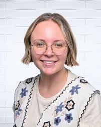 Emily Durrett's Instagram, Twitter & Facebook