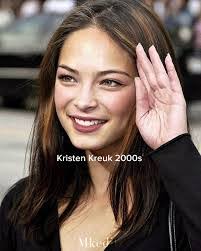 Kristen Moulton's Instagram, Twitter & Facebook