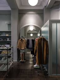 Der mensch an sich hat sich in dieser vergleichsweise kurzen zeitspanne kaum verändert, lediglich die zivilisation des menschen unterscheidet den jetzigen menschen von dem frühen homo sapiens sapiens. H M Garten Mitte Store Premiere In Berlin