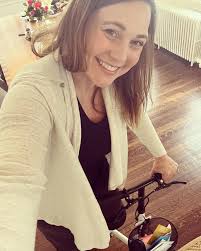 Big things happening over here today — an actual SHOWER thanks to my  in-laws putting together a fancy new shower stool for me and some major  mobility improvement in the form of