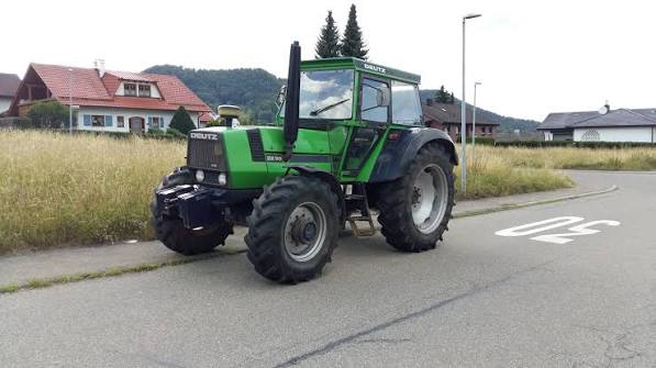 Deutz Fahr DX 90 Tractor