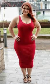 Pin By Frankie Mejia On Them Girls In 2020 Curvy Dress Revealing Outfits Fashion
