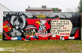 Wprowadzony podział służy wyłącznie łatwiejszemu przeglądaniu zdjęć, których w naszych galeriach znajduje się ponad 1000. Widzew Lodz Fanclub Skarzysko Posts Facebook