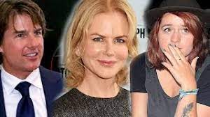 .even if barry had three wives and five children in real life and only one wife and three children in the film (in fact, the wife in the film, lucy (real name debbie seal) was sued by the first daughter (not. Lisa Seal Frigon Barry Seal S Daughter To Boycott Tom Cruise Film English Movie News Times Of India