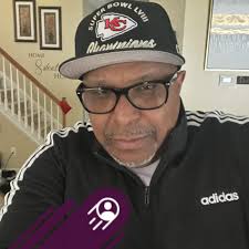 Tennessee Titans CB L'Jarius Sneed is reportedly facing a $1 million  lawsuit after he or his personal assistant shot a firearm at a car in a  parking lot in Texas. Sneed and