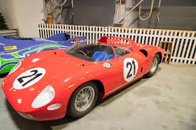 Fichier:1963 Ferrari 250 P Simeone (50144775837).png — Wikipédia