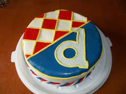 Returul se va juca pe 25 august, ora 22:00, pe stadionul maksimir din zagreb. Dinamo Backen Geburtstag Torten