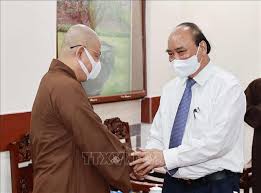 May 14, 2021 · tại buổi tiếp xúc, các cử tri tại sư đoàn 9 bày tỏ vui mừng và vinh dự được gặp gỡ, tiếp xúc với chủ tịch nước nguyễn xuân phúc; Chá»§ Tá»‹ch NÆ°á»›c Nguyá»…n Xuan Phuc Tiáº¿p Cac Chá»©c Sáº¯c Ton Giao Huyá»‡n Hoc Mon Baotintuc Vn