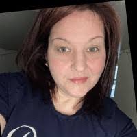 Kimberly Dorris's Instagram, Twitter & Facebook