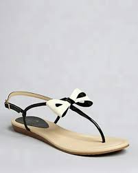 Pin By Dee Zolner On What To Wear Sandals Classy Shoes Flat Sandals