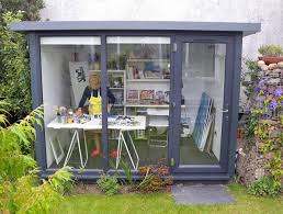 Garden Studio For Professional Artist Backyard Art Studio Art Studio At Home Backyard Studio