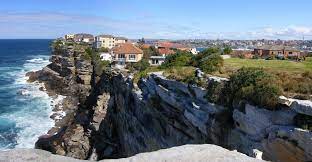 The house is located on the parcel #711301276008000001. Afterpay Co Founder Nick Molnar Spends 10 Million On North Bondi Penthouse Realestatesource