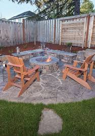 Most Popular Fire Pit Ideas Brick Outdoor Living That Will Not Cost A Fortune Discover Beautiful Outdoor Diy Fir Backyard Fire Outdoor Fire Pit Brick Fire Pit