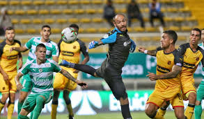 Cubrimiento en línea a través de futbolperuano.com Independiente Medellin Alexis Mendoza Defendio A Diego Novoa Antena 2