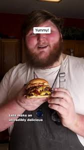 This burger looks so good @Zealand #summerbbqfoods #bestburgerrecipe  #bbqburgers #burgerandsauce #summervibes24