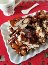 Genuinità sincera, suprema bontà, stupefacente bellezza. Torrone Croccante Alle Mandorle Ricetta Della Nonna