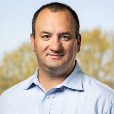 Robert Wyche's Instagram, Twitter & Facebook