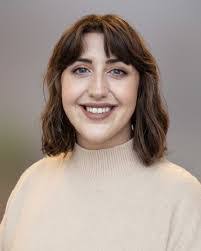 Aimee Mckay's Instagram, Twitter & Facebook