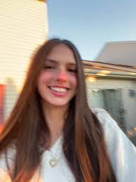 Sabrina Wetzel's Instagram, Twitter & Facebook