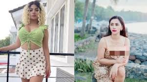 Bahkan, mami sisca tidak ragu untuk tampil dengan baju dan celana minim di depan kamera, termasuk memberikan pose sensualnya. Sisca Mellyana