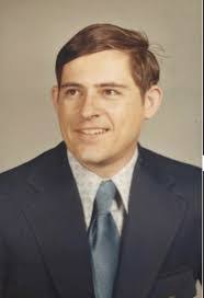 Robert Manning's Instagram, Twitter & Facebook