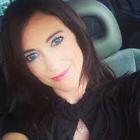 Jennifer Bunker's Instagram, Twitter & Facebook