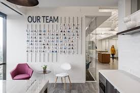 Cheap Interior Designers Near Me Buyinteriordesignleads Interiorplantscapes Office Wall Design Office Interior Design Modern Office Design