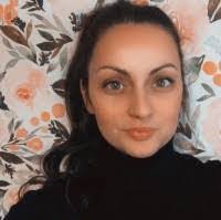 Alyssa Demoss's Instagram, Twitter & Facebook