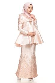 Aku seperti ingin memacari ibu, meminagnya dan akhirnya menikah. Fesyen Baju Maternity 2018 Mybaju Blog