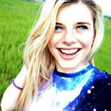 Kristi Guenther's Instagram, Twitter & Facebook