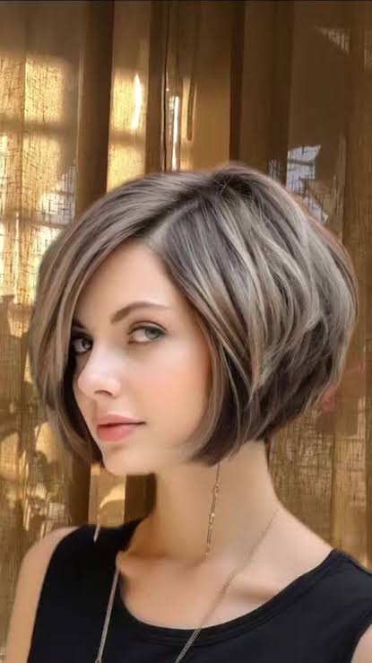 ✂️ قصة البيكسي الكثيفة (Voluminous Layered Pixie Cut) ✂️ قصة شعر قصيرة ومدرجة بكثافة… للجرأة والأناقة! تبغين تغيير جذري؟ ✨ جربي القصة اللي تعطيك: 🔥 حجم وكثافة من أول نظرة 🎯 ستايل شبابي ومنعش 💇‍♀️ ...