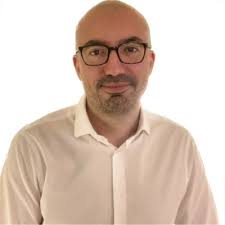 Så er et kapitel afsluttet hos Cabinplant og et nyt starter hos ABB Jeg vil  først og fremmest takke Ehsan Askarabadi for at have tillid til mig og tage  mig under vingen