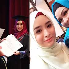 Mengenang kembali tan sri megat junid megat ayob. Anak Ziela Jalil Kini Bergelar Dr Puteri Julia Nabilah Megat Junid