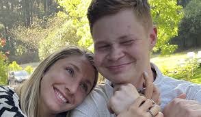 Sara Wilson and Dylan Vassar's Wedding Website