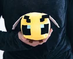 Minecraft bee in real life uwu Minecraft Happy Explorer 4 5 Inch Plush Bee Free Shipping Toynk Toys