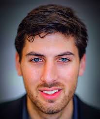 Delighted to welcome Benjamin Sheen to the tutor team for our Spring  Singing Retreat: 28-30 March 2025 at Magdalene College. Ben joined Jesus  College in January 2023 as the Director of Music,