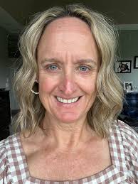 Seint Makeup and Skincare Product Discussion