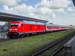Hinweis und bekannte fehler : Br 245 027 Mit Einem Re 6 Ersatzzug Nach Westerland Sylt In Heide Holst 03 05 2018 Bahnbilder De