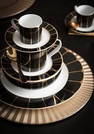 Black And Gold Dinner Plates Aphrochic Glam Dinnerware At House Of Fraser Dinnerware Sets Gold Dinnerware Dinnerware