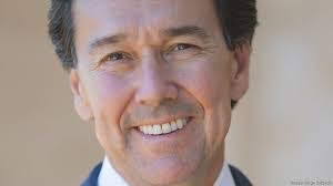 Mark Roper's Instagram, Twitter & Facebook