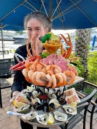 Deep Lagoon Seafood & Oyster House