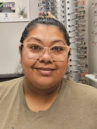 Yasmin muchas gracias por regresar a Andrea Optics con la compra de 4  lentes. Unos para el sol pero con tu receta. Armazon Calvin Klein, Sean Jhon  and Guess por $25. Spring, Tx 77380 (936) 232-6191.