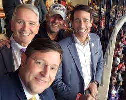 Frankie Roark's Instagram, Twitter & Facebook