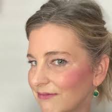 Michelle Eagle's Instagram, Twitter & Facebook